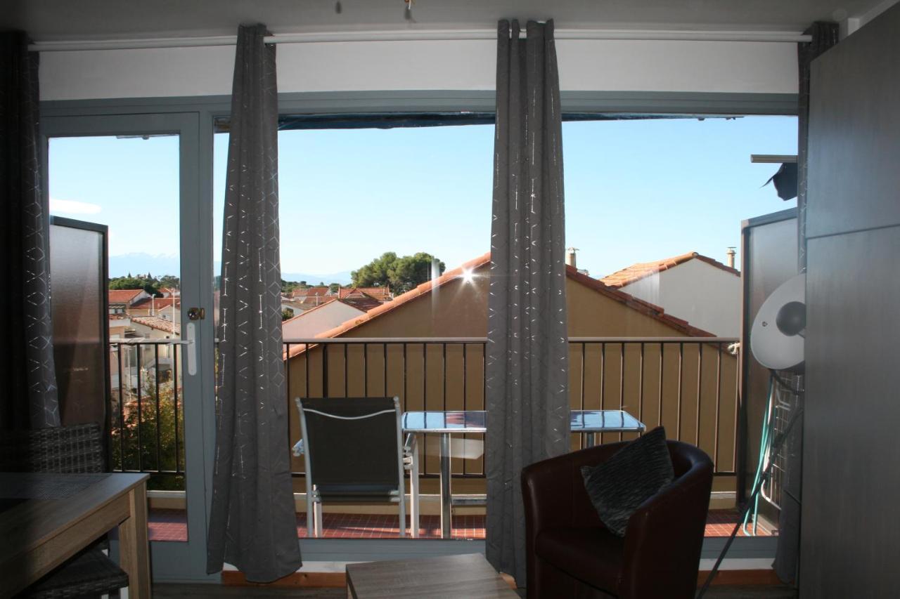 Charmant Studio 20 M De La Plage 卡内 外观 照片
