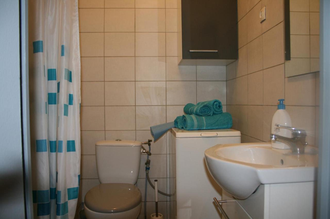 Charmant Studio 20 M De La Plage 卡内 外观 照片