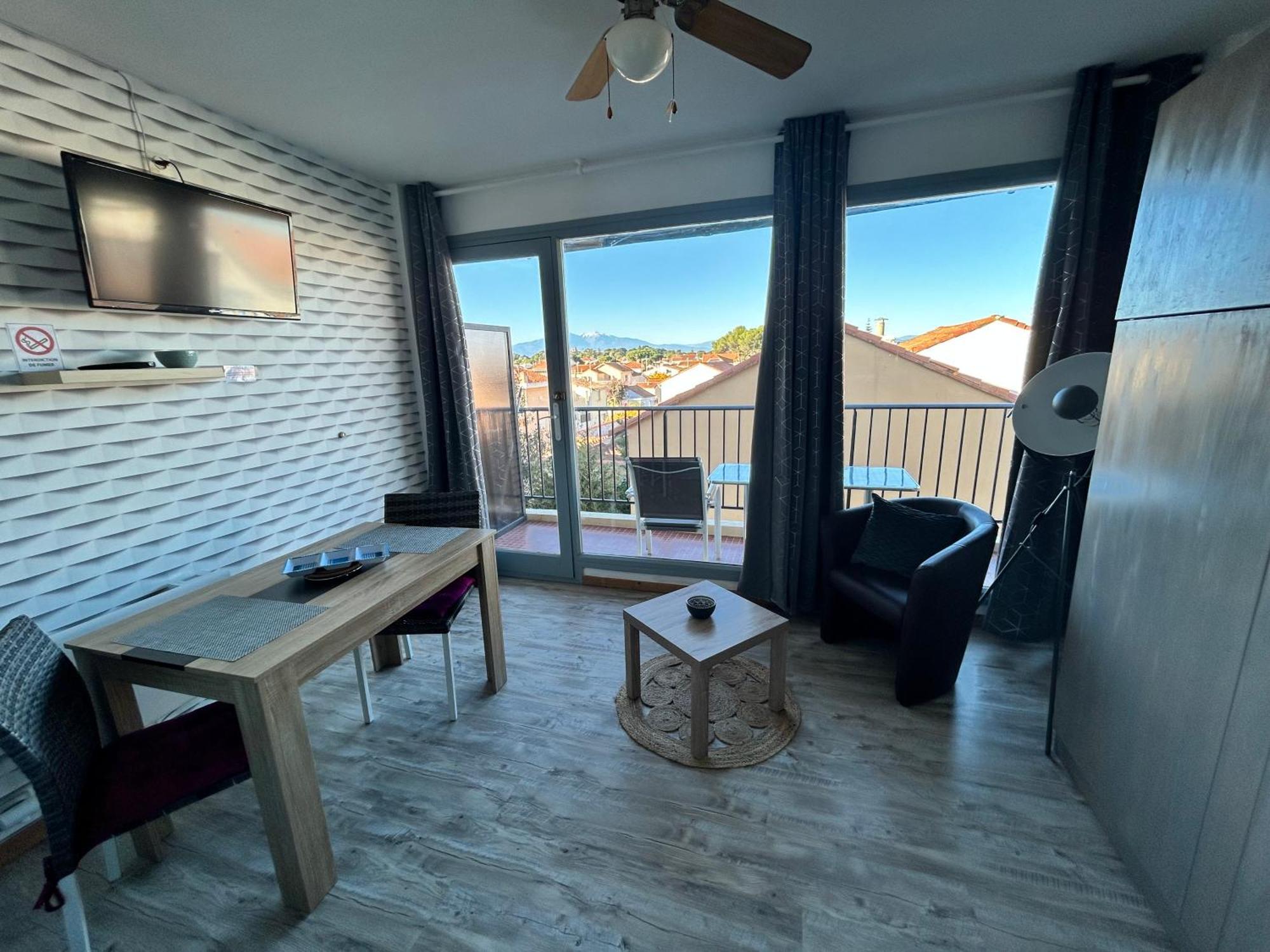 Charmant Studio 20 M De La Plage 卡内 外观 照片